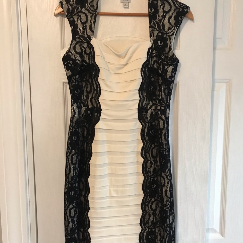 Cache formal dress size 4